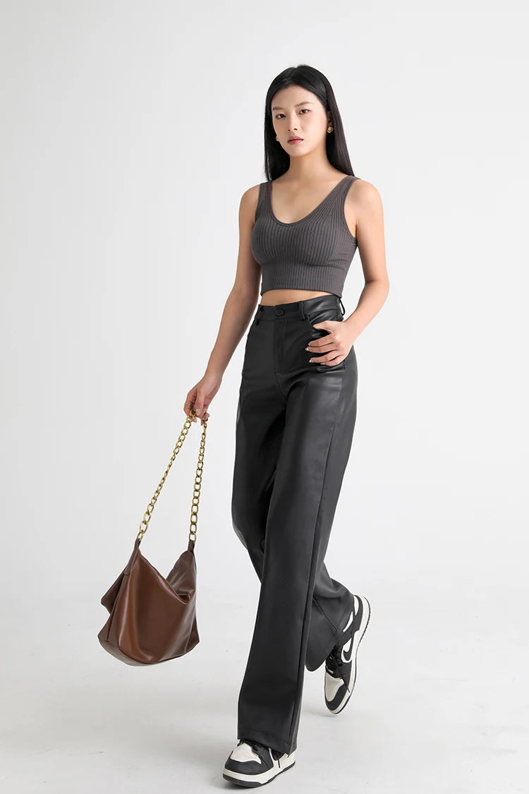 Versera Black Silhouette